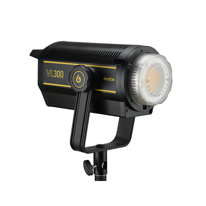 GODOX VL300 LED LIGHT