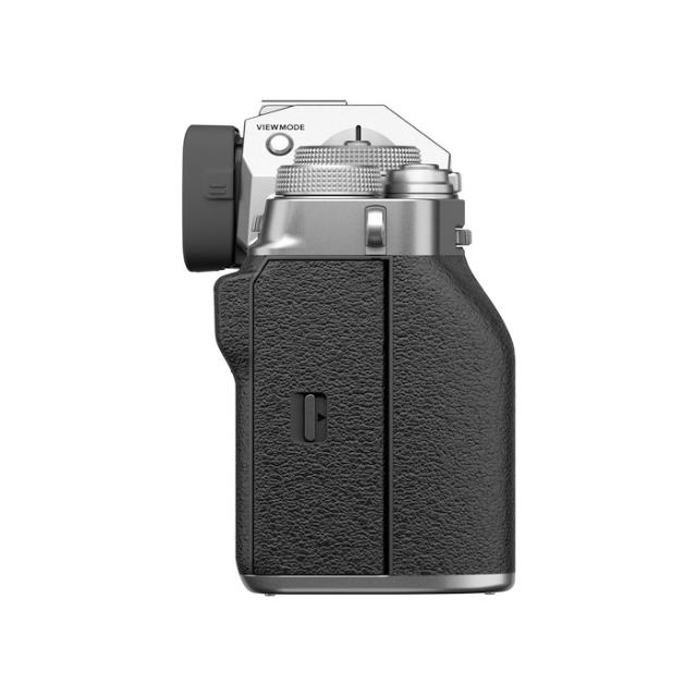 FUJI X-T4 KIT WITH 16-80MM F/4 R SILVER