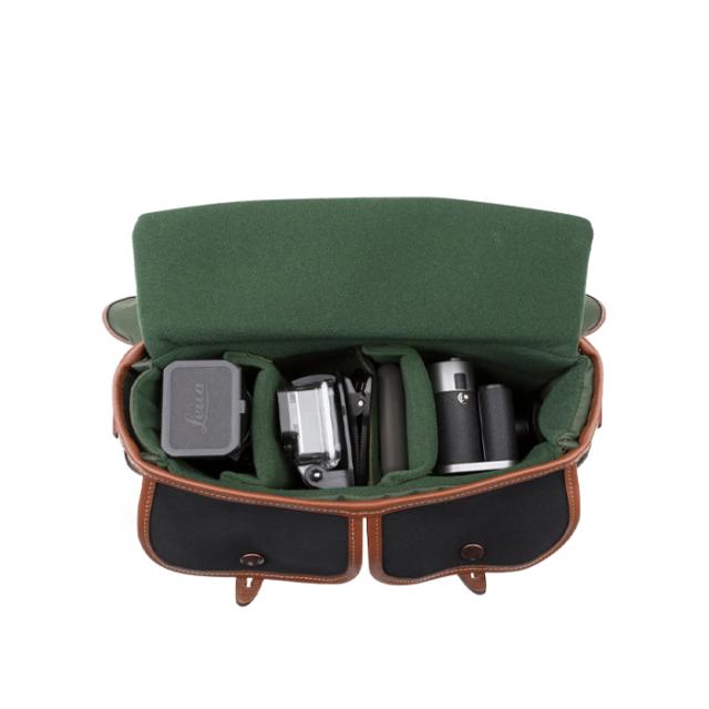 BILLINGHAM HADLEY SMALL PRO - BLACK CANVAS / TAN