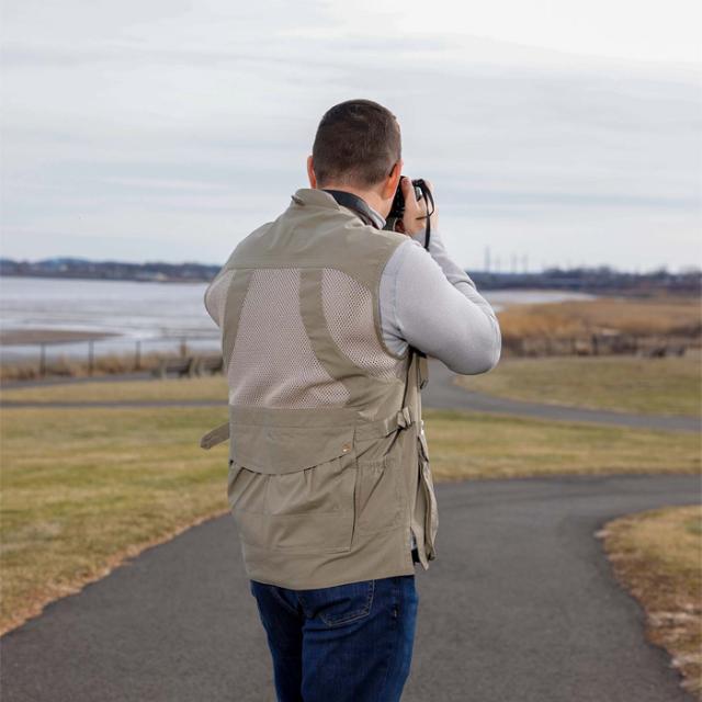 DOMKE PHOTOGS VEST SAND/SMALL