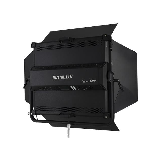 NANLUX DYNO 1200C WITH FLIGHTCASE