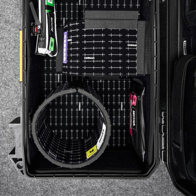 CRDBAG GRID DIVIDE CARRY-ON EXPANSION LONG