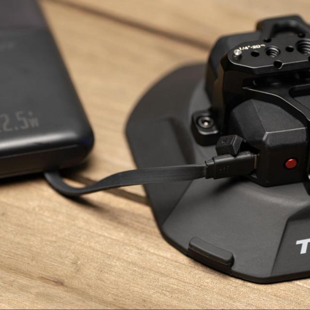 TILTA ELECTRONIC SUCTION CUP 4.5
