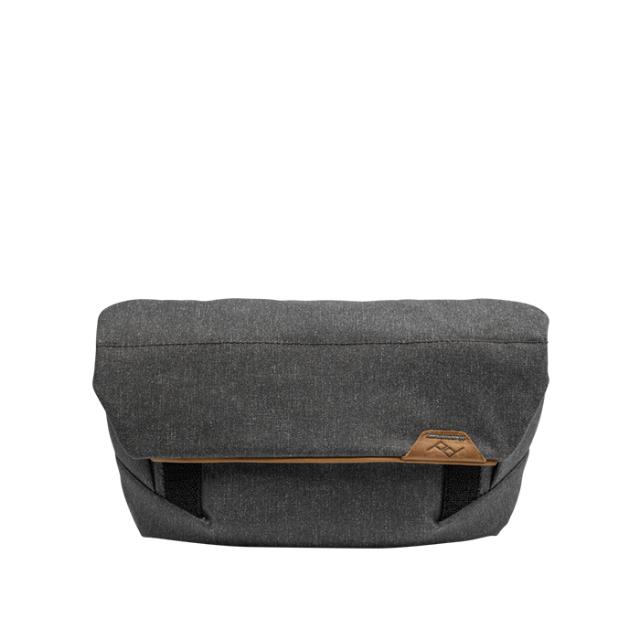 PEAK DESIGN THE FIELD POUCH V2 - CHARCOAL